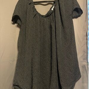 LC Lauren Conrad Black Polka Dot Short Sleeve Scoop Neck Blouse